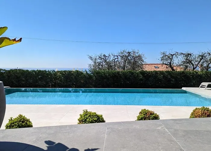 בית נופש Rita