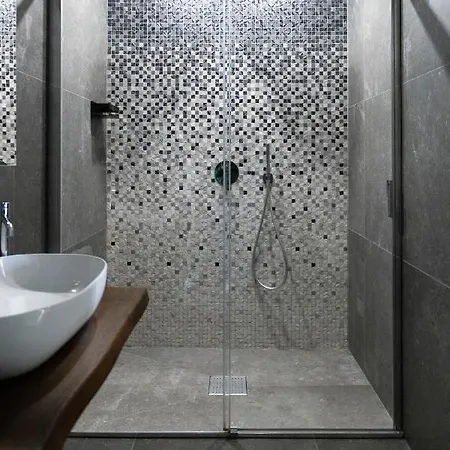 Nyaraló Rita Bardolino